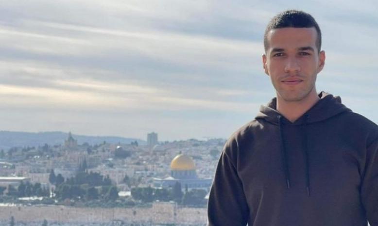 الاحتلال يبلغ عائلة الشهيد 