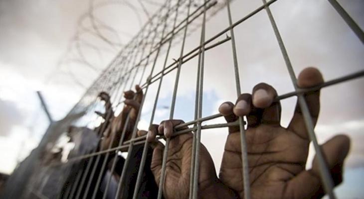 الاحتلال يعتقل أسيرين محررين ويعتدي عليهما بالضرب جنوب جنين