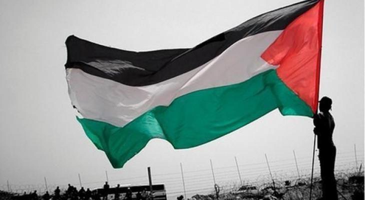 مطالبات في أميركا بفصل مذيع من عمله لتضامنه مع فلسطين