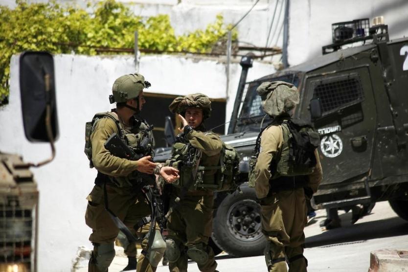 الاحتلال يعتقل 7 شبان من أم الفحم