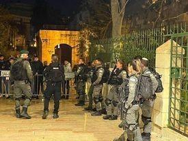 9 إصابات في القدس و الاحتلال يقيِّد الوصول لـ