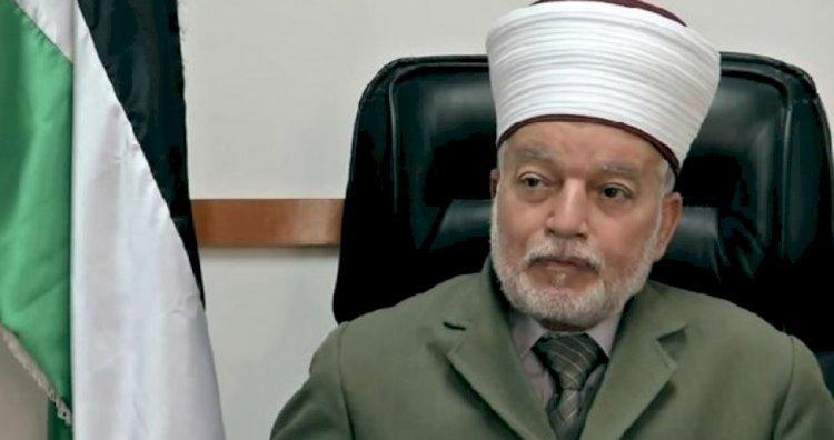 المفتي يستنكر محاولة حرق القرآن الكريم في السويد