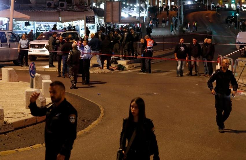إصابة ضابط إسرائيلي بعملية طعن في القدس