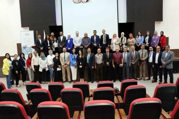 جامعة فلسطين الأهلية تختتم فعاليات أيام التوظيف السنوية