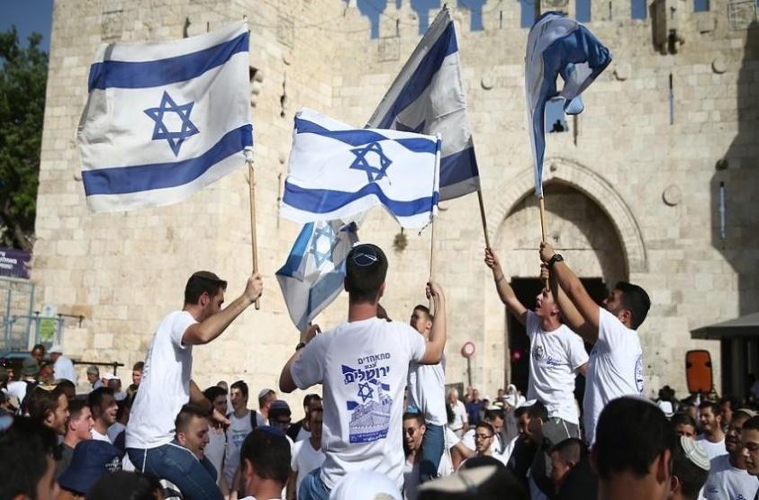 شرطة الاحتلال تستعد لتأمين مسيرة الأعلام