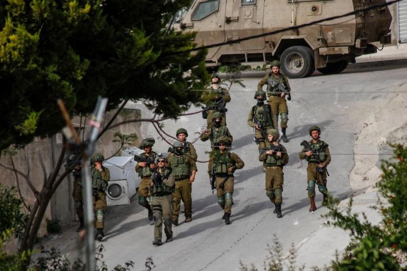 اعتقالات ومصادرة أموال باقتحامات الاحتلال في الضفة