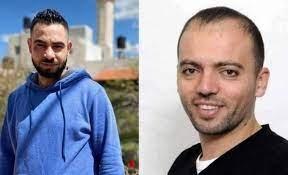 المعتقلان عواودة وريان يواصلان إضرابهما عن الطعام