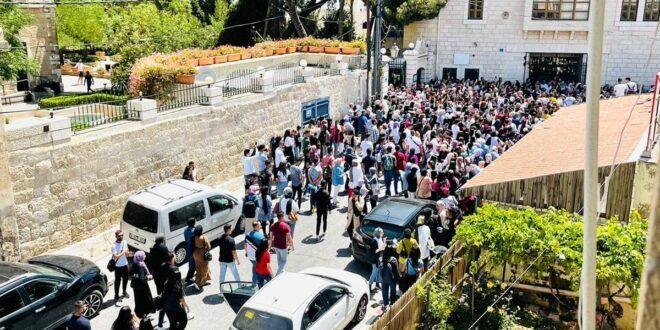 إخلاء جامعة بيت لحم بعد ورود إتصال من مجهول بوجود جسم مشبوه