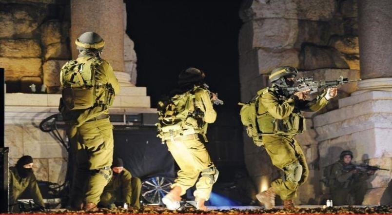 الاحتلال يشن حملة اعتقالات بالضفة والقدس