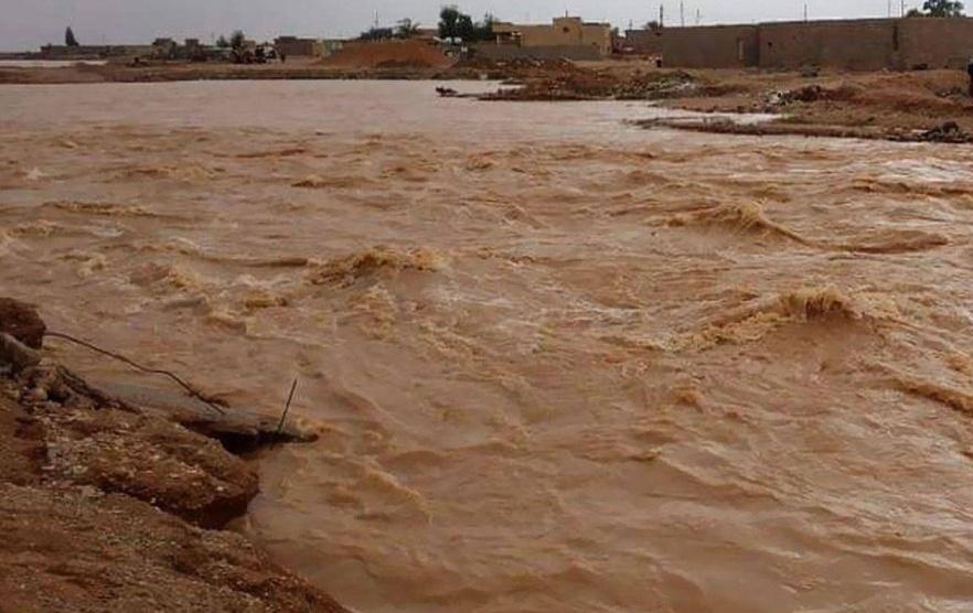 مصرع 15 شخصا على الأقل من جراء سيول في جنوب إيران