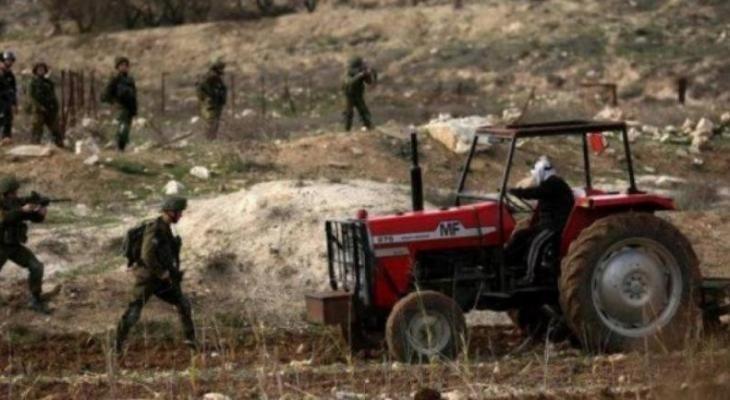 الاحتلال يستولي على جرار زراعي جنوب طوباس