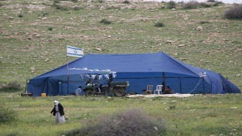 مستوطنون ينصبون ٤ خيام في مسافر يطا