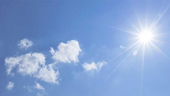 الطقس: أجواء صافية ودرجات الحرارة أعلى من معدلها العام بقليل