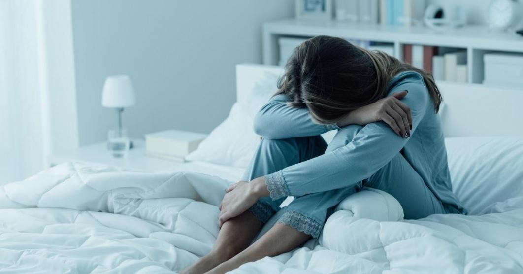 النساء أكثر اكتئابا .. وللوراثة دور