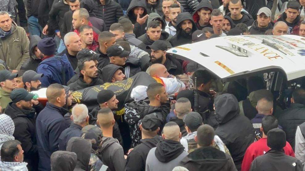  الآلاف يشيعون جثامين الشهداء الثلاثة في جنين