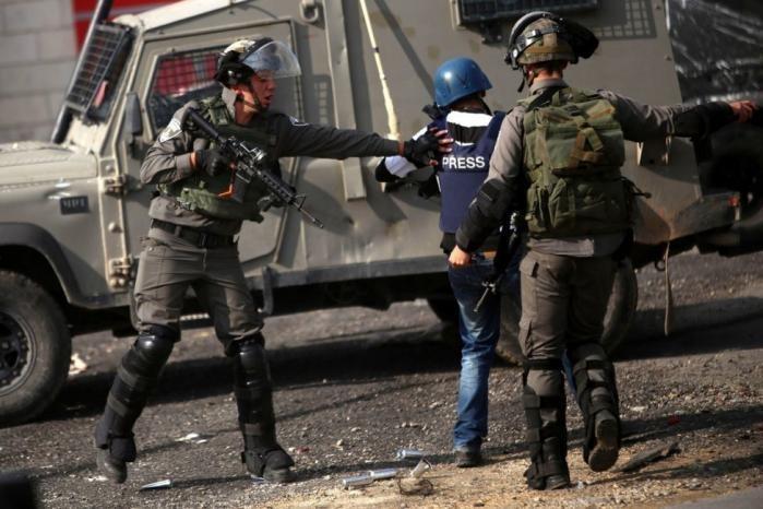 قوات الاحتلال تطلق الرصاص الحي تجاه الصحفيين في بيتا جنوب نابلس