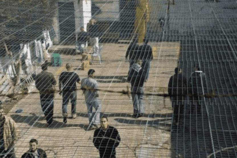 الأسرى في سجون الاحتلال يقررون تصعيد خطواتهم ردا على التنكيل بهم