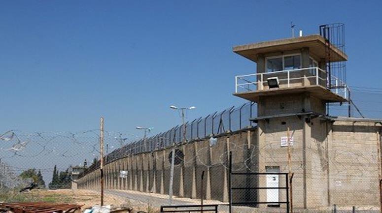 لليوم الثاني: الأسرى يواصلون خطواتهم الاحتجاجية ردا على التنكيل بالاسيرات