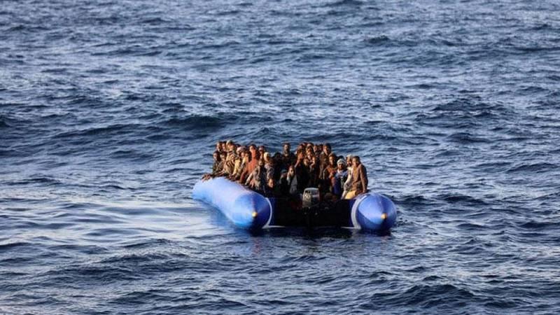 مصرع 40 مهاجرا في غرق مركب قرب السواحل الإيطالية