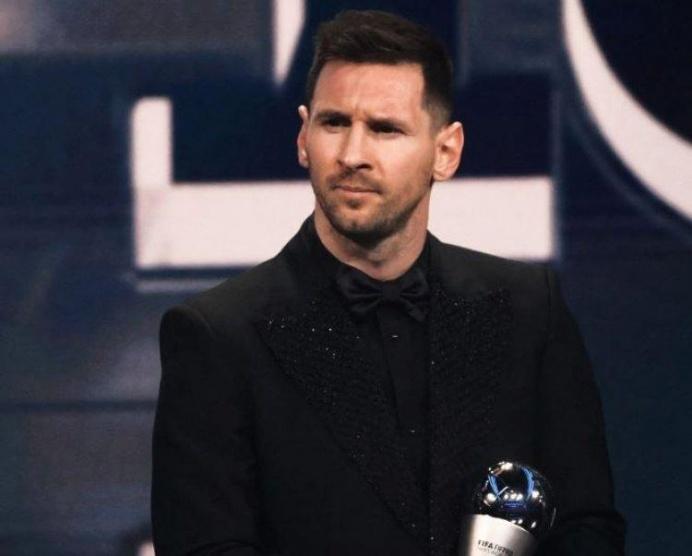 ميسي افضل لاعب في العالم لعام 2022