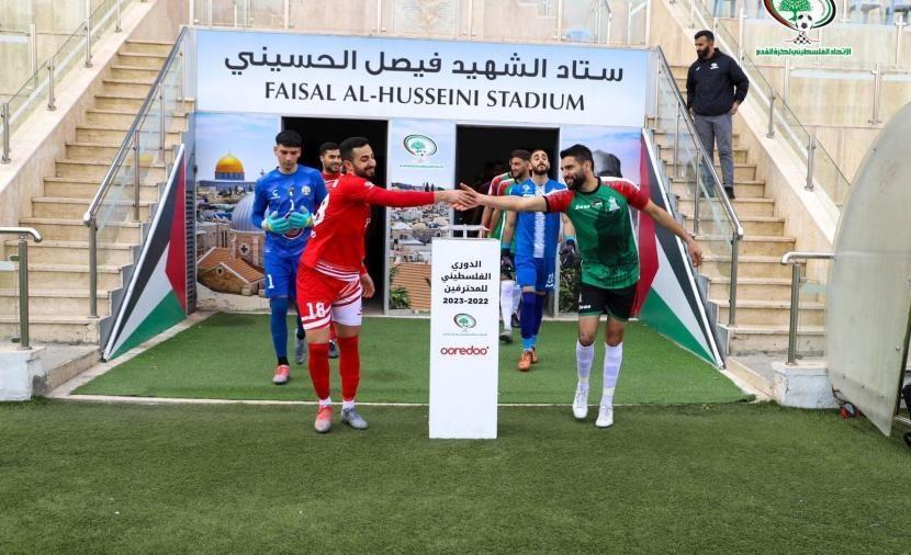 كم نقطة يحتاج جبل المكبر للتتويج بالدوري الفلسطيني