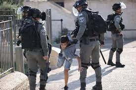قوات الاحتلال تعتقل طفلا من بلدة سلوان بالقدس المحتلة