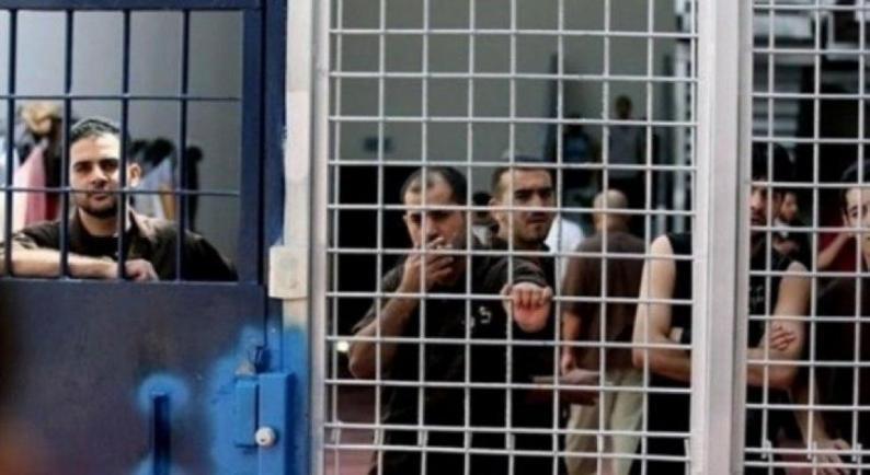 ثلاثة أسرى يواجهون ظروفا صحية صعبة في مستشفى سجن الرملة