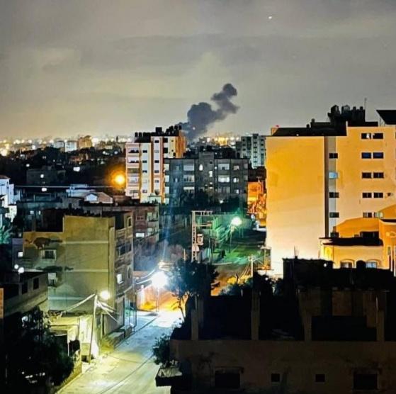 طائرات الاحتلال تشن غارات جوية على قطاع غزة