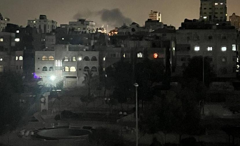 جيش الاحتلال يقصف مواقع في جنوب لبنان