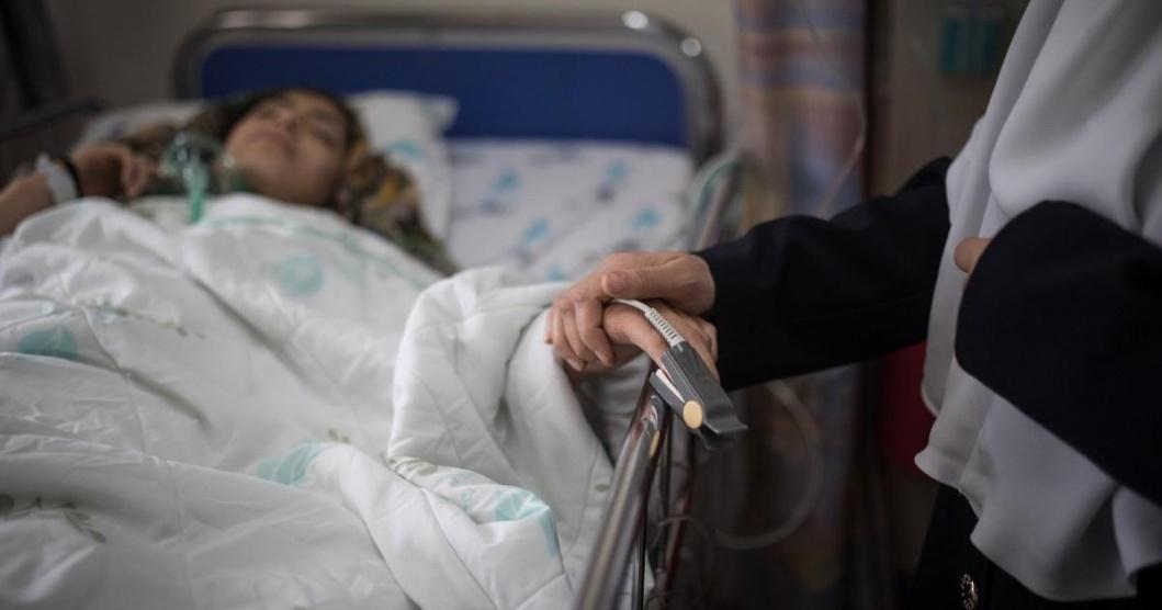 في مخالفة للقانون الدولي.. الاحتلال يمنع علاج 459 مريضًا بغزة