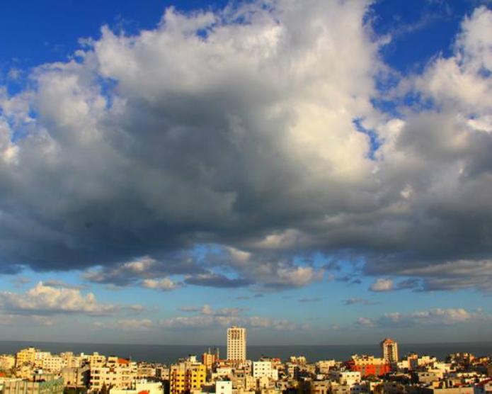 الطقس: أجواء صافية ودرجات الحرارة حول معدلها العام