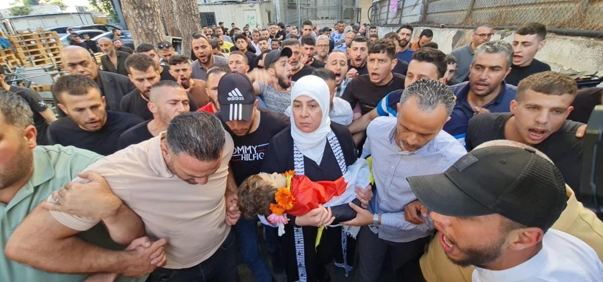 قرية النبي صالح تُشيّع الطفل محمد التميمي