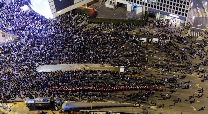 مواجهات واحتجاجات ليلية ضد التعديلات القضائية في