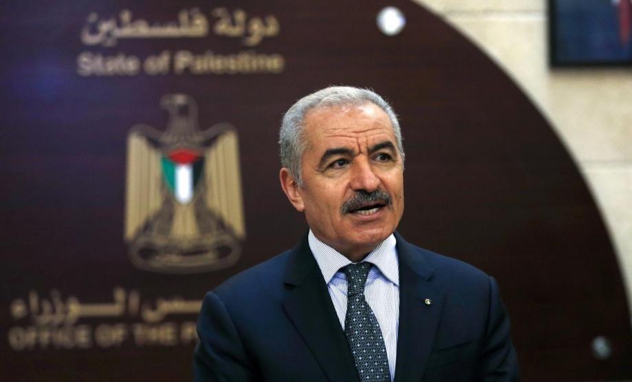 اشتية يفتتح معرض فلسطين الغذائي في بيت لحم