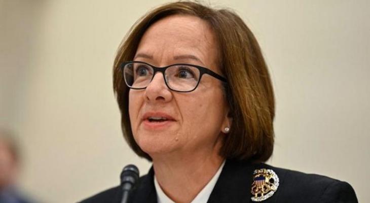 تعيين أول امرأة لقيادة القوات البحرية الأمريكية