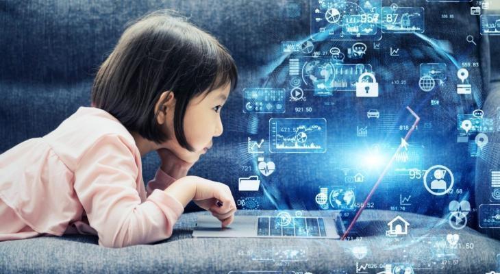 نصائح للتعامل مع طفلك والذكاء الاصطناعي