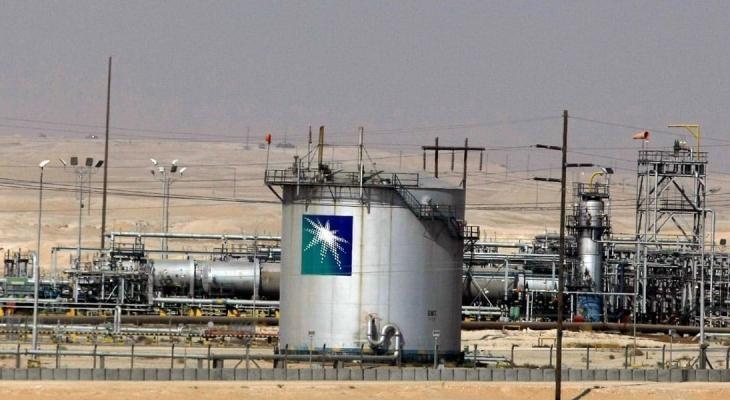 السعودية ترفع أسعار النفط لآسيا