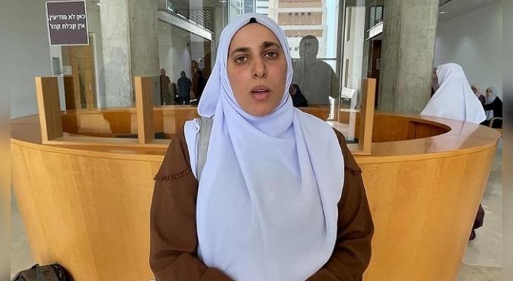 الاحتلال يصدر حكما بالسجن 4 أعوام على الناشطة آية خطيب