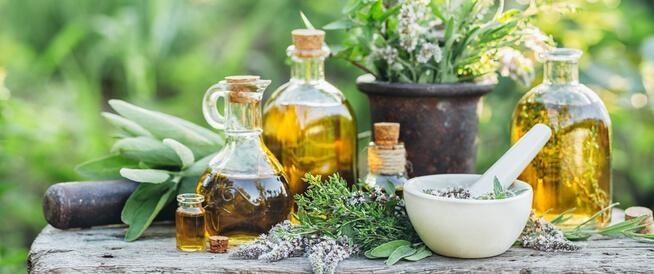 عالج التهاب الحلق بهذه الأعشاب