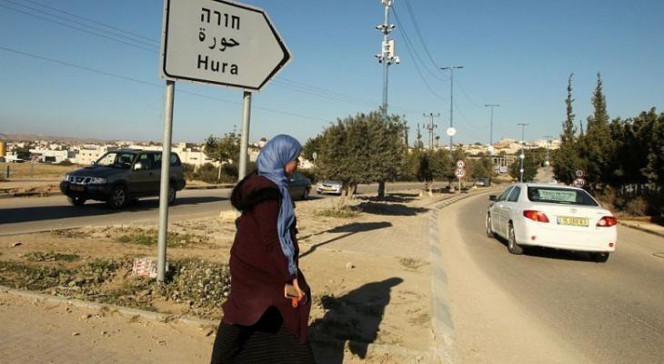 الاحتلال يُبعد مواطنة فلسطينية من النقب إلى غزة