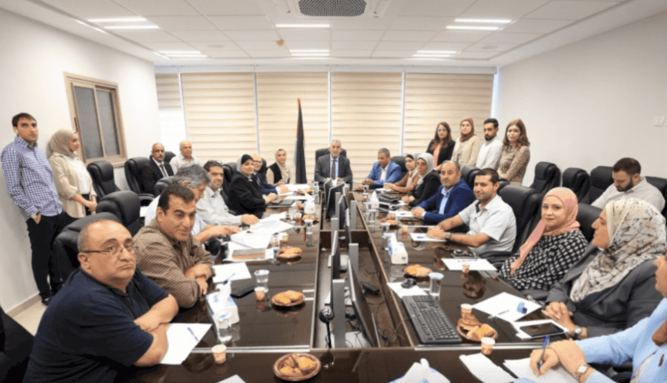 بقيمة مليوني شيقل: توقيع عطاءات لإعداد مخططات هيكلية لصالح 53 هيئة محلية