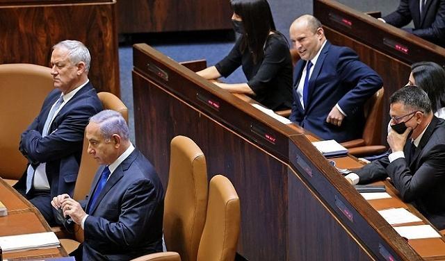 استطلاع إسرائيلي: تعادل الليكود و