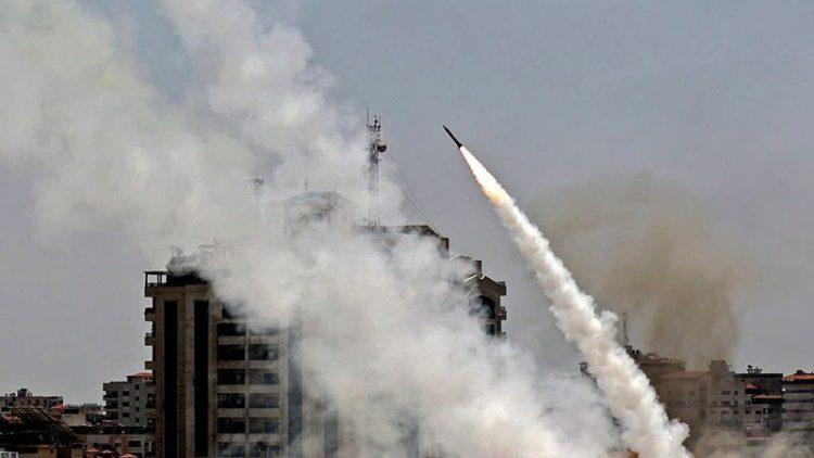  المقاومة ترد على مجازر الاحتلال بقصف مدنه وقواعده العسكرية