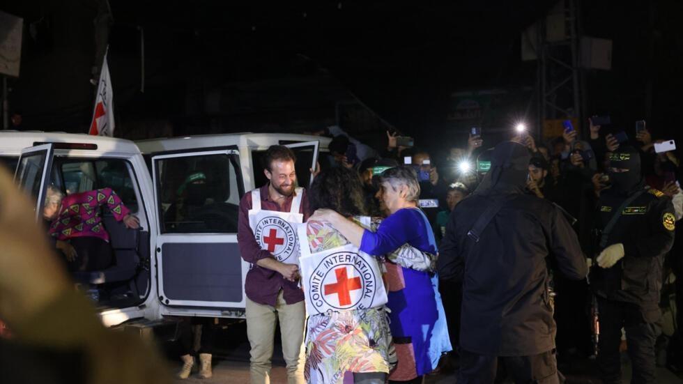 حماس: الحركة مستعدة لتمديد وقف إطلاق النار أربعة أيام أخرى