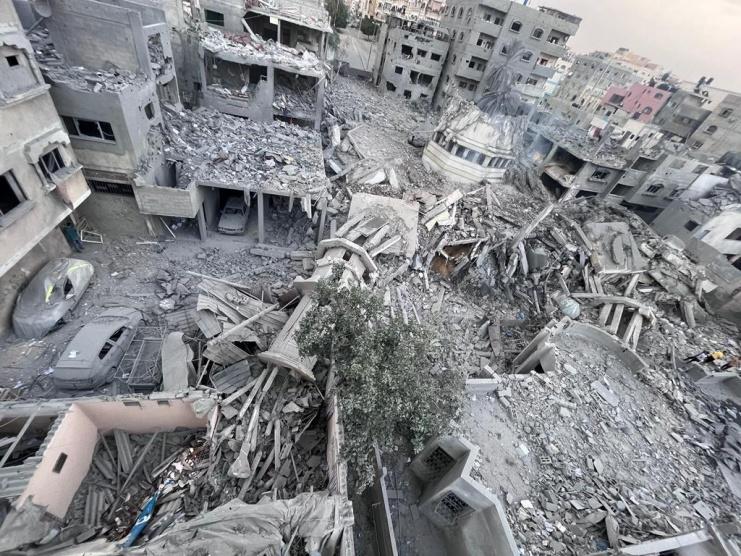 بوريل يشبه الدمار في غزة بمدن ألمانيا بعد الحرب العالمية الثانية