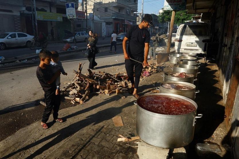منظمة دولية: وفاة العشرات بسبب الجوع وعدم توفر الرعاية الصحية في غزة وشمالها