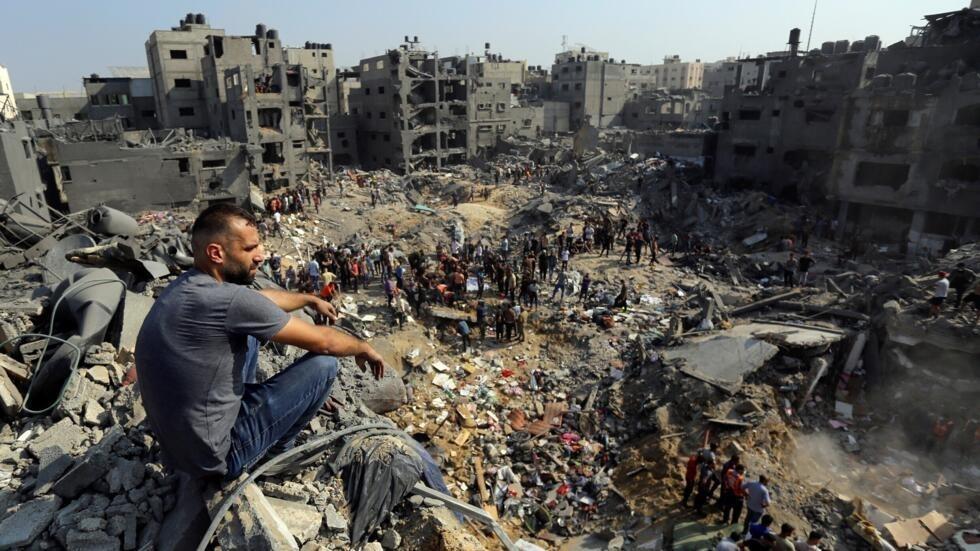 اليوم ال 81 من الحرب: أحزمة نارية بخان يونس والوسطى وشهداء في مختلف مناطق قطاع غزة