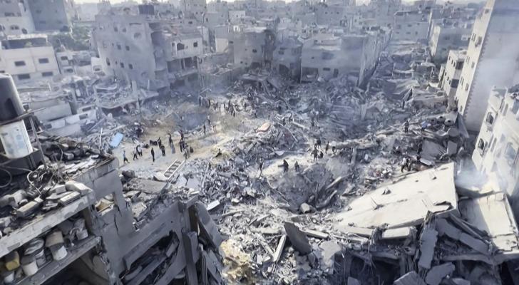  الصحة: ارتفاع عدد شهداء العدوان إلى 23,843 شهيدًا و60,317 إصابة