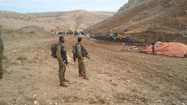 الاحتلال يستولي على مركبة في الأغوار الشمالية