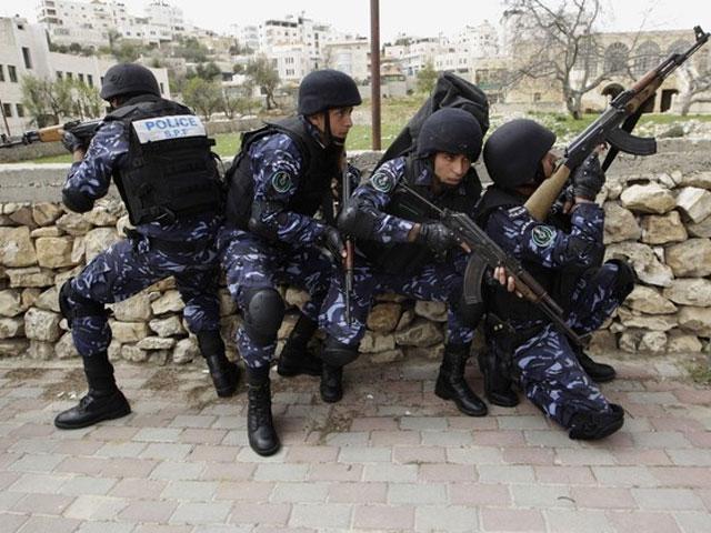 الشرطة الفلسطينية تصدر بياناً للرأي العام حول اصابة أحد المواطنين في ضواحي القدس